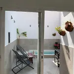 Pintada 57 *